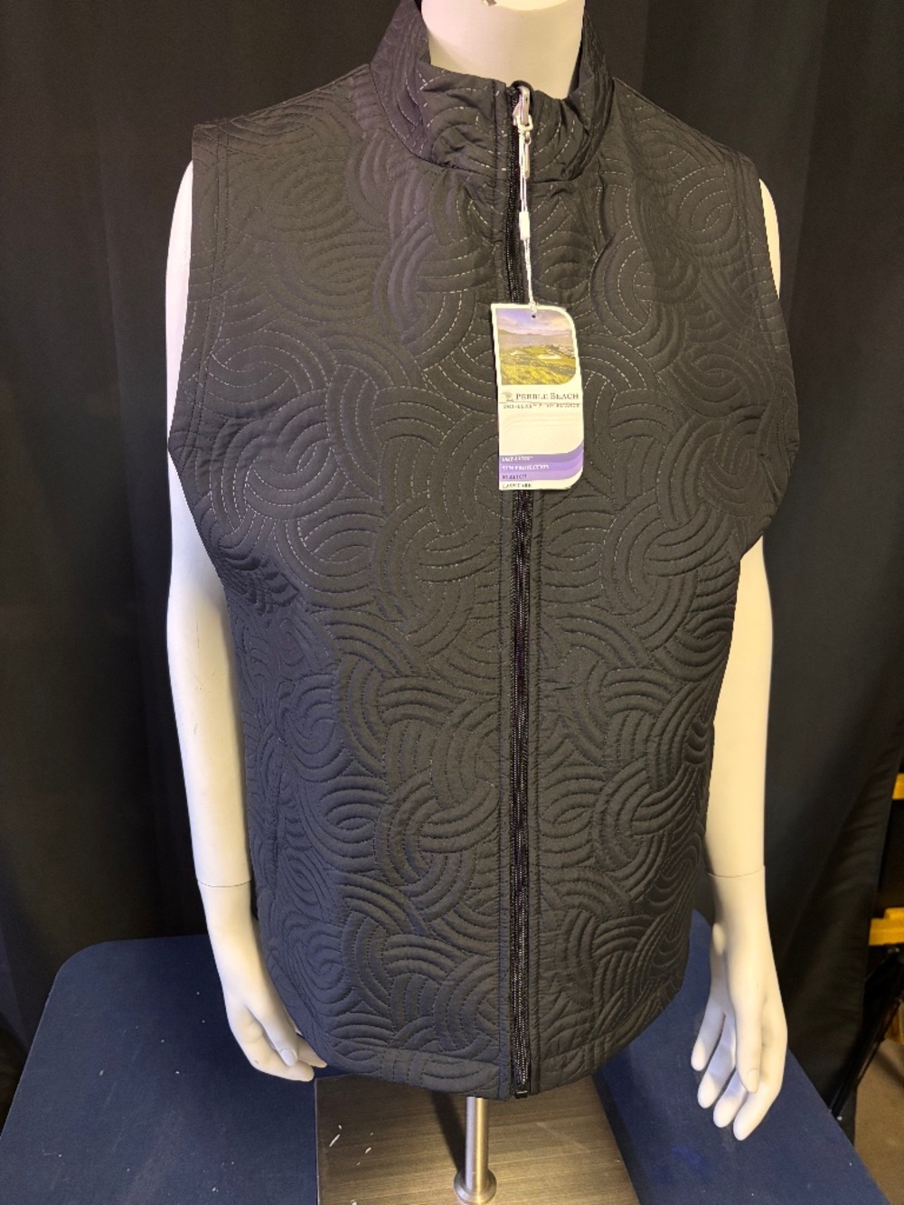 New womens Pebble Beach golf vest